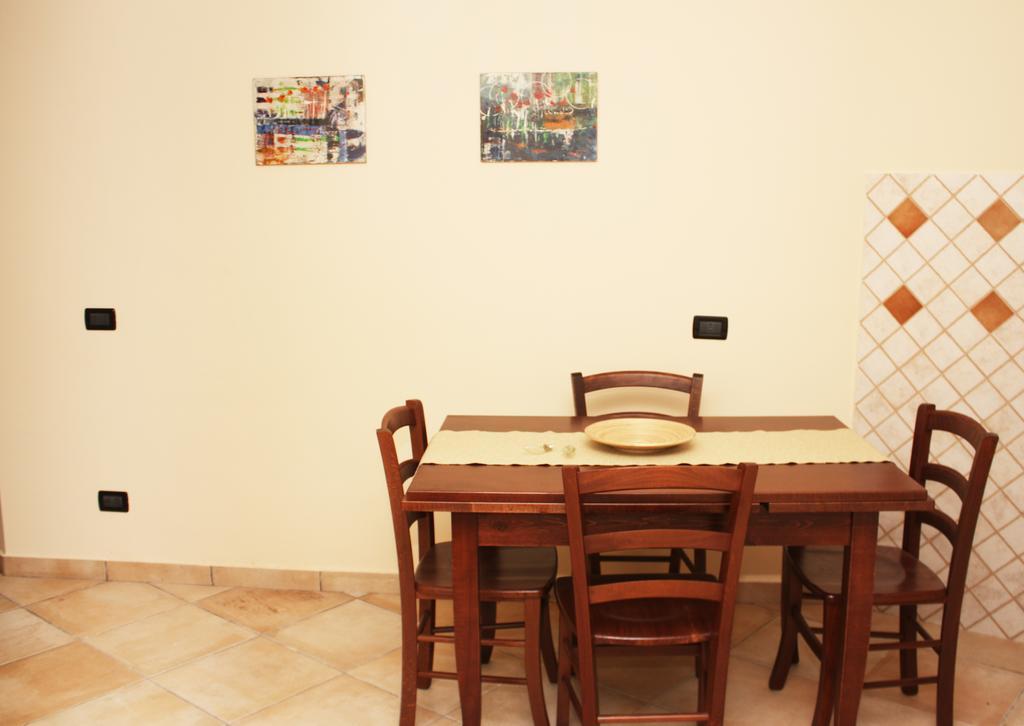Villa Suber Sperlonga Kamer foto